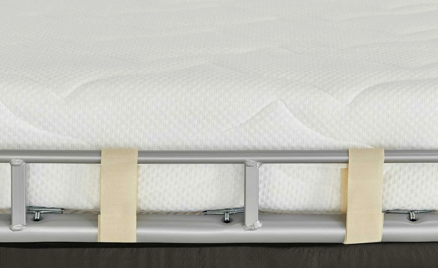 Betty Schlafsofa Betty | Dunkelbraun mit Kaltschaum-Matratze 14 Betty Schlafsofa Betty | Dunkelbraun mit Kaltschaum-Matratze – Bild 12