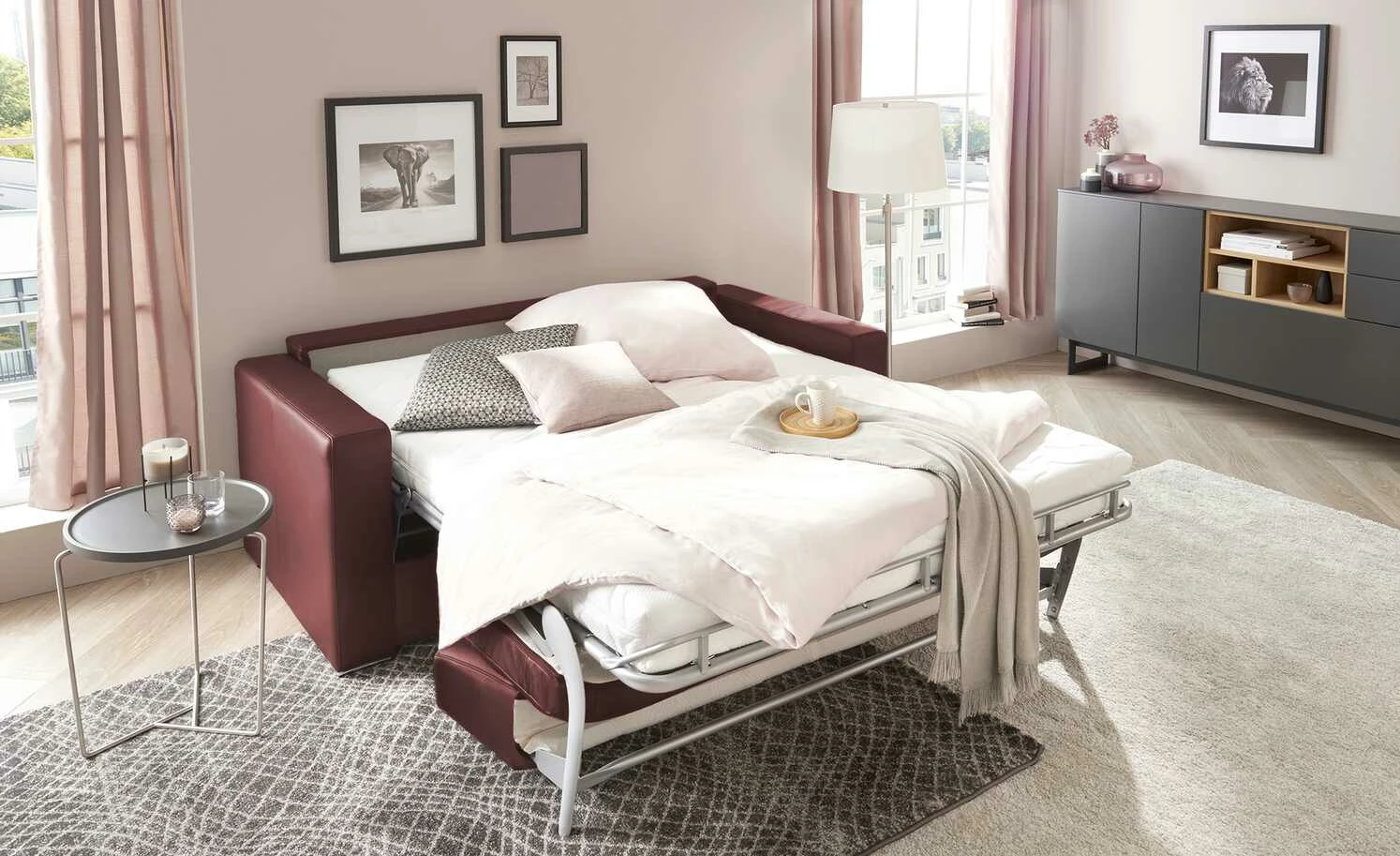 Betty Schlafsofa Betty | Dunkelrot mit Kaltschaum-Matratze 3 Betty Schlafsofa Betty | Dunkelrot mit Kaltschaum-Matratze